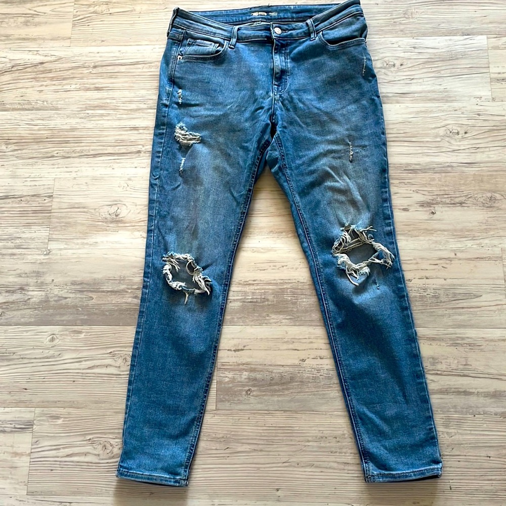 Old Navy distressed jeans (Rockstar Super Skinny cut), size 12